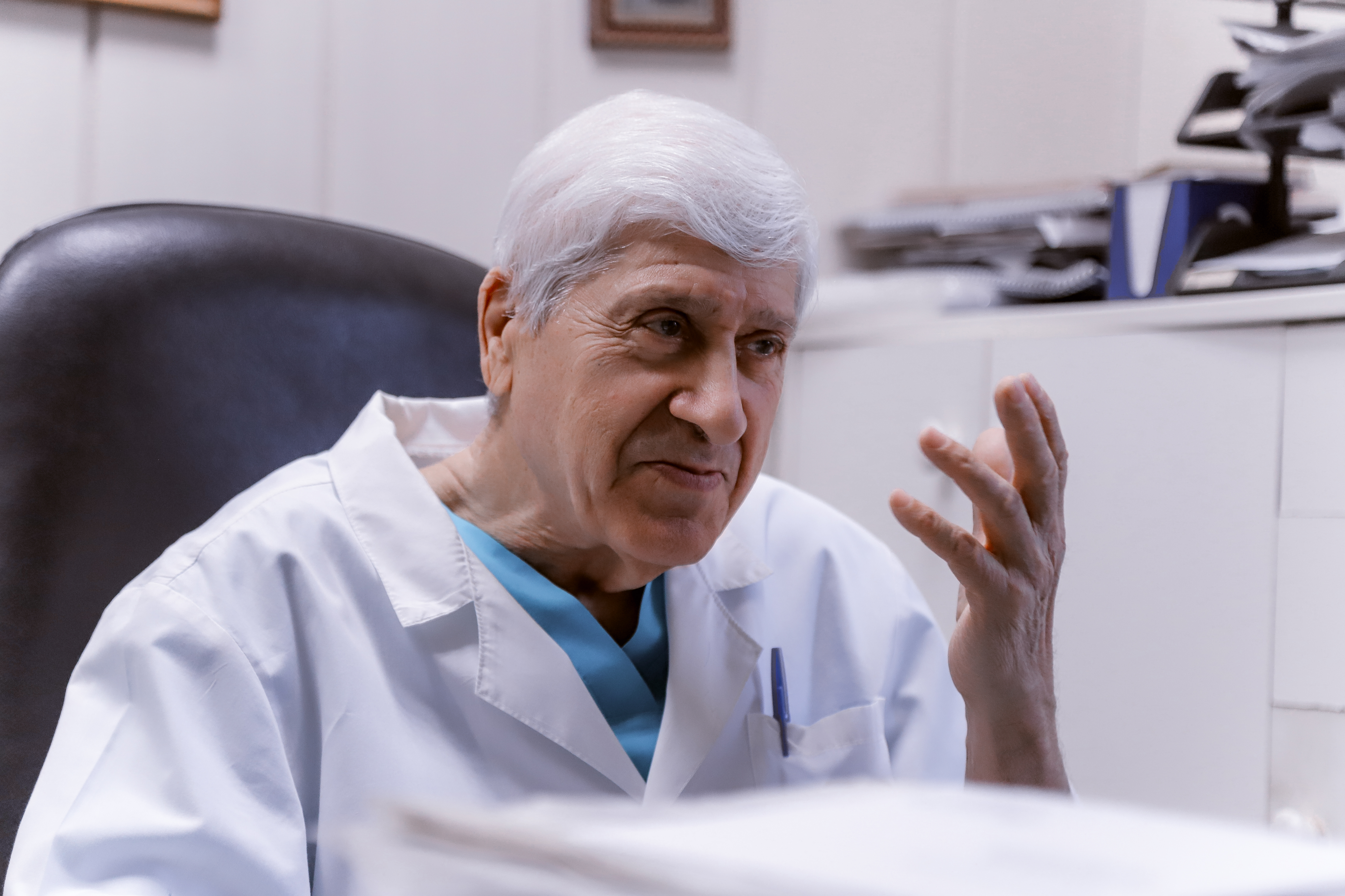 Доктор Добров, который творит добро