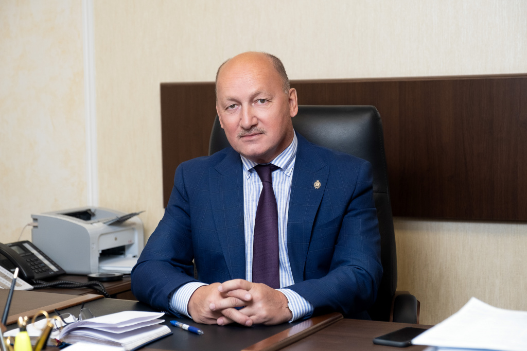 Главврач облбольницы: «Сибиряки психологически были не готовы ко второй волне» Главврач облбольницы: «Сибиряки психологически были не готовы ко второй волне»